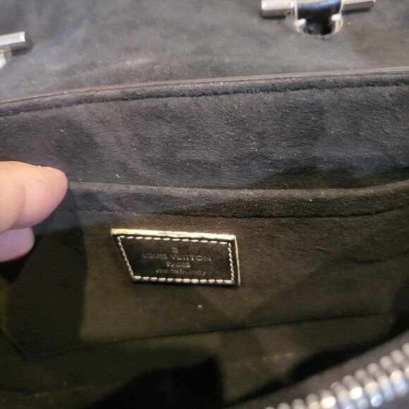 AUTHENTIC  LOUIS  VUITTON CHAIN IT MONOGRAM CANVAS SHOULDER BAG  CROSSBODY - Picture 5 of 6